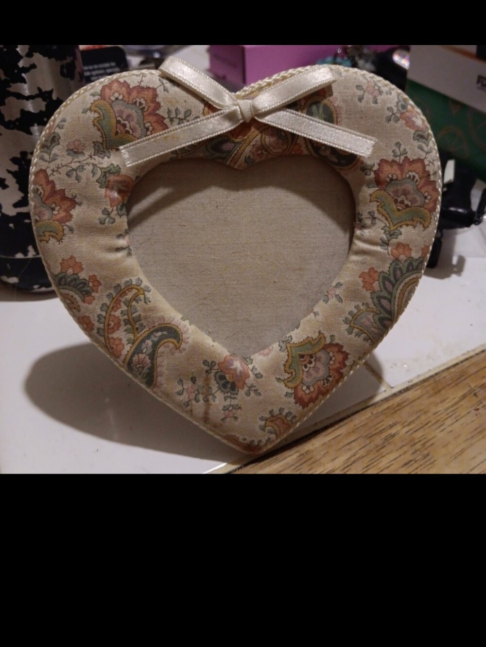 Fabric heart picture frame